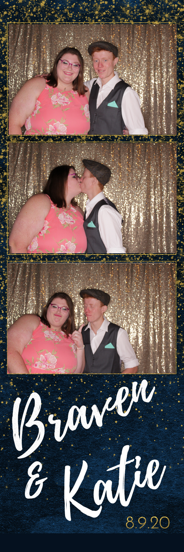 Katie and Braven’s Wedding | View more photos from the event at gallery.photoboothbillings.com/u/PhotoBoothBillings/Katie-and-Braven’s-Wedding